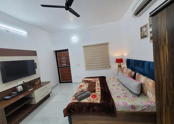 Dhairya\'S Villa Home Away From Home