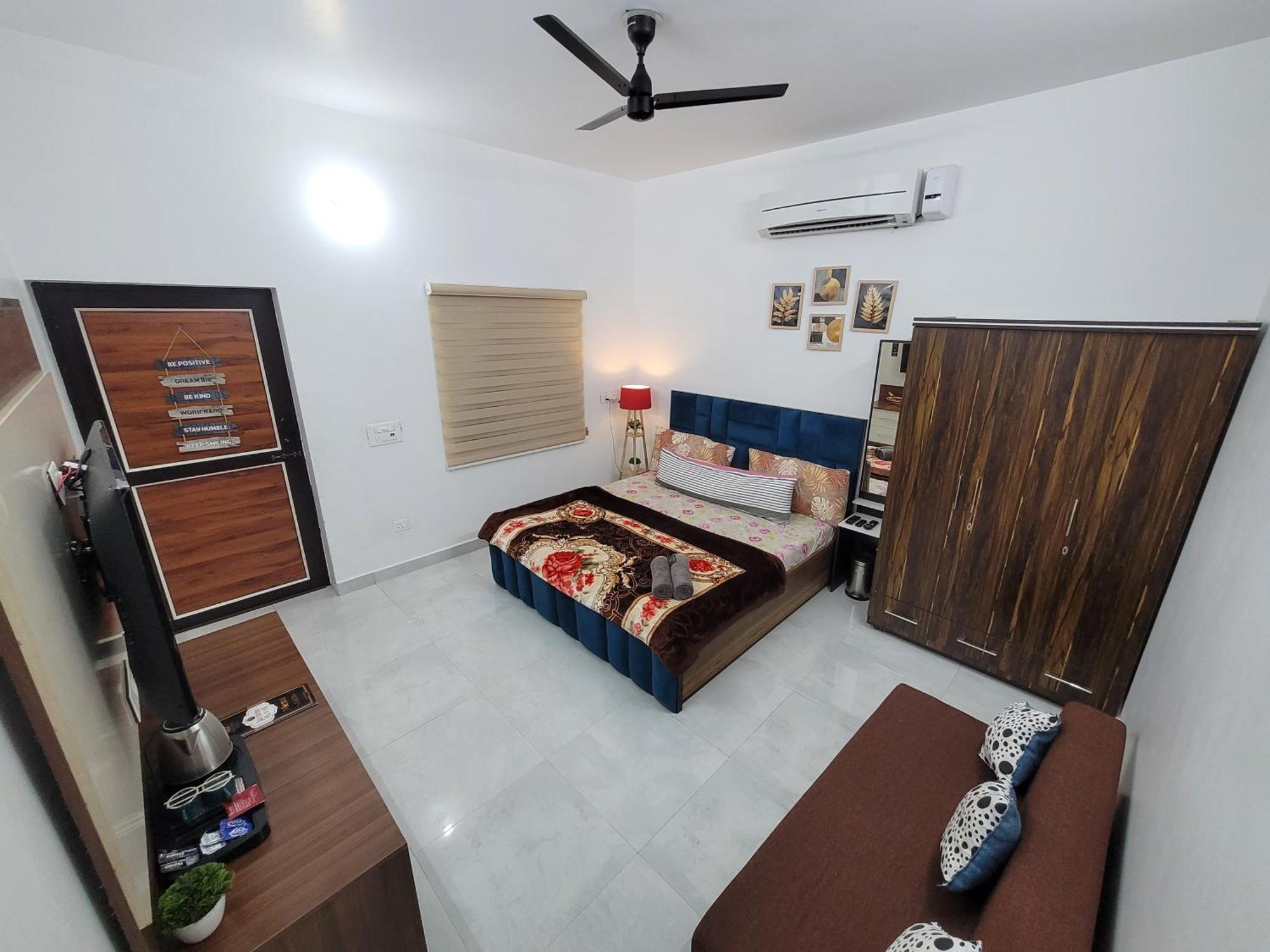 Homestay Dhairya's Away From