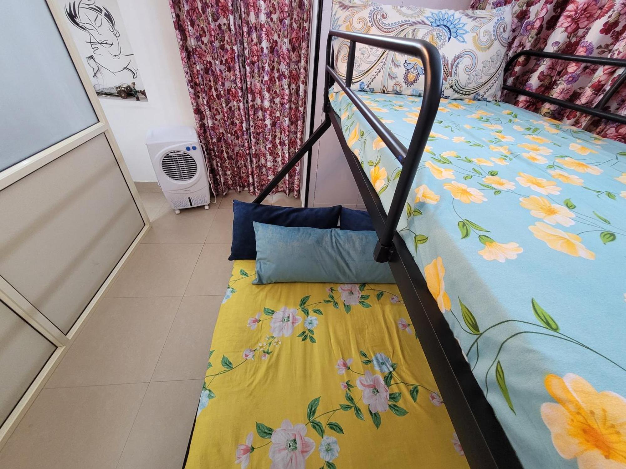 Homestay Dhairya's Away From *